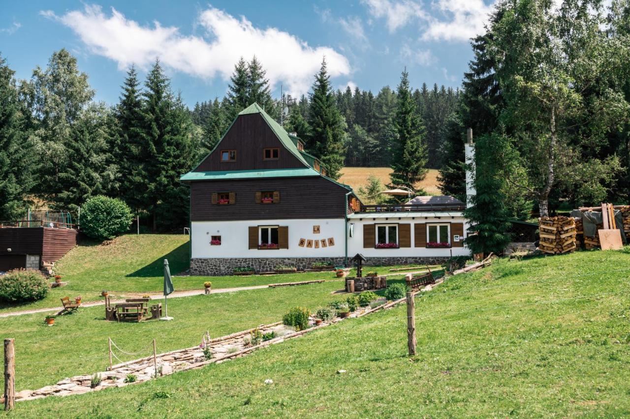 Penzion La Baita Branná Екстериор снимка